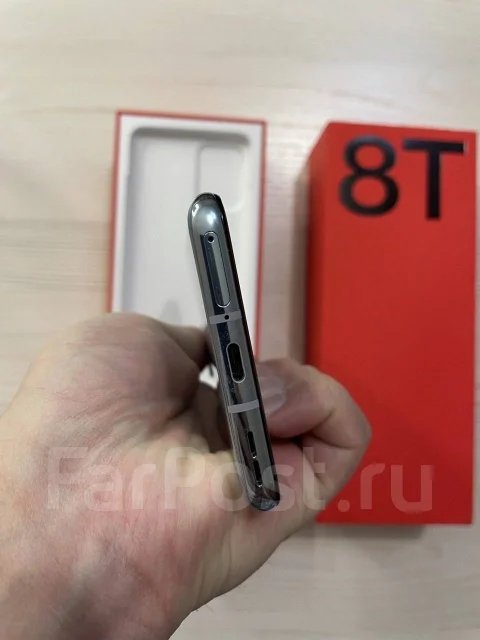 OnePlus 8T. �/�, �������, 3G, 4G LTE, 5G, Dual-SIM, NFC ����