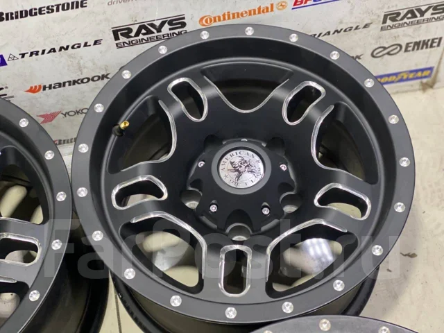 American Outlaw. 8.5x15", 5x139.7, ET-19 ����