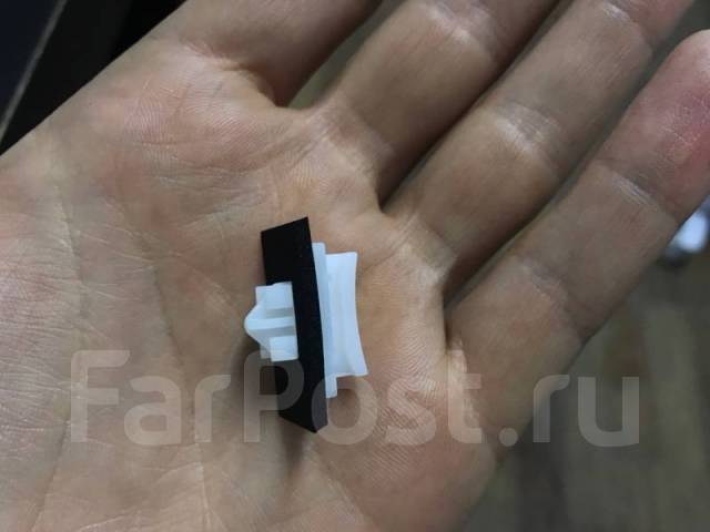 Клипса крепления лобового стекла. Клипса стекла снегохода brp. Bmw e34 клипсы молдингов. Клипса стекла снегохода brp. Клипсы лобового стекла бмв е32.