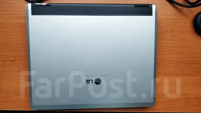 LG. 15", 1,5����, ��� 2048 ��, ���� 250���, WiFi: 1, Bluetooth: 1, ����������� �� 1��. ����