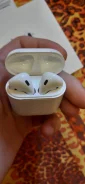Apple AirPods ����