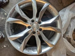 ����� r18 ��������� 5/114.3. 8.0x18", ET35, �� 64,0���. ����