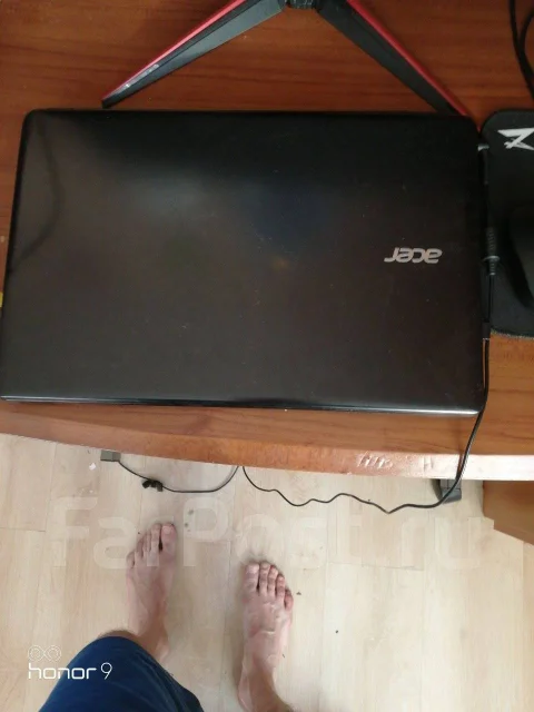 Acer Aspire E1. 15.6", 2 130����, ��� 2048 ��, ���� 250���, WiFi: 1, Bluetooth: 1, ����������� �� 2��. ����