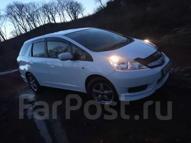 Honda Fit Shuttle. �������, ��������, 1.3 (71��.�.), ������, 133 000����. �� ����