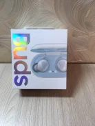 Samsung Galaxy Buds ����