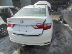 Honda Grace. GM4, LEB ����