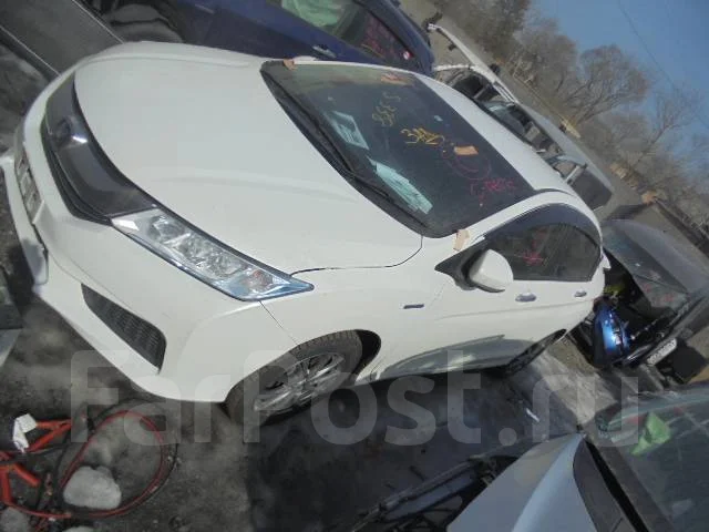 Honda Grace. GM4, LEB ����