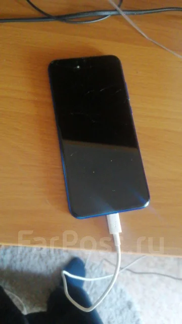 Honor 20e. �/�, ���������, 4G LTE, 5G, Dual-SIM, NFC ����