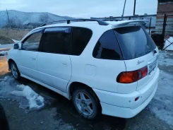 Toyota Ipsum. �������, 4wd, 2.0 (135��.�.), ������, 244����. �� ����