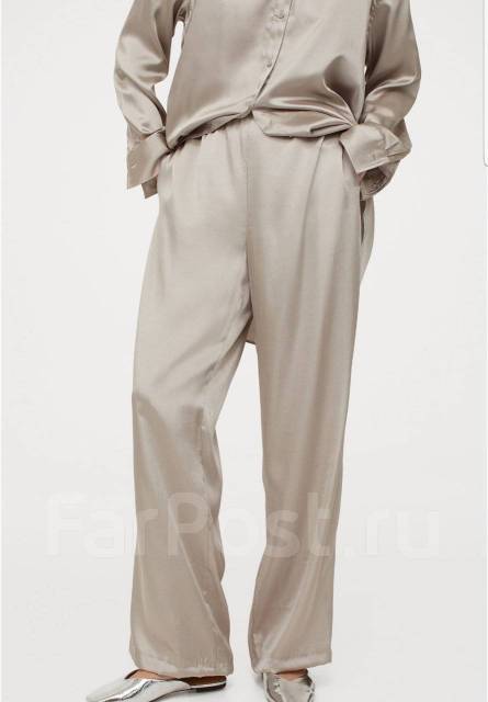 Широкие атласные брюки h\u0026m, размер: 46, 92,0 см, 74,0 см, 100,0 см, лето,новый, в наличии. Цена: 1 600₽ во Владивостоке