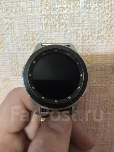 Samsung Galaxy Watch. GPS, NFC, IP68 ����