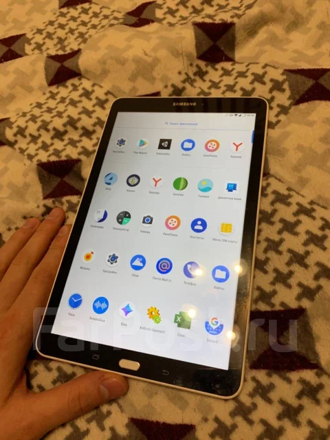 Samsung Galaxy Tab E ����
