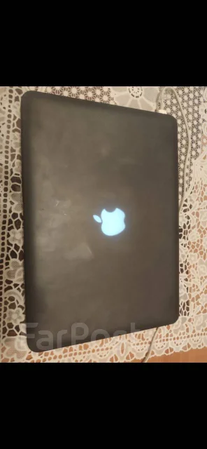 Apple MacBook Pro 13. 13.3", 2,3����, ��� 8 ��, WiFi: 1, Bluetooth: 1 ����