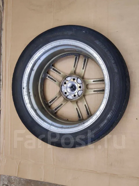 AVS Model T5. 7.5x17", 5x100, ET48 ����