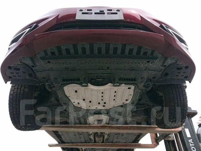 Honda Jade. FR4, LEB ����