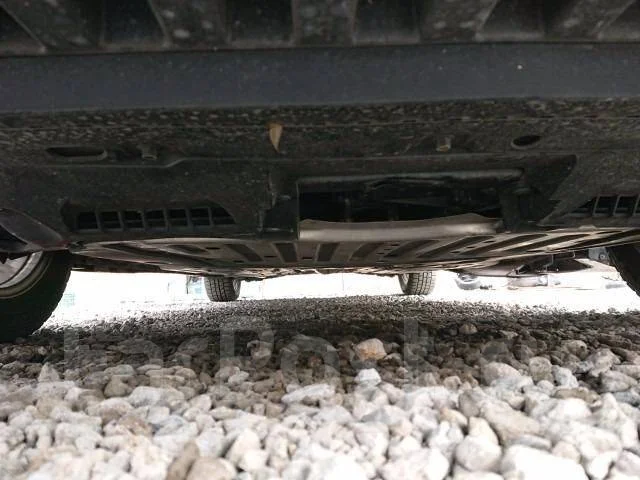 Honda Jade. FR4, LEB ����