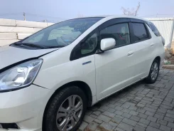 Honda Fit Shuttle. GP2 ����