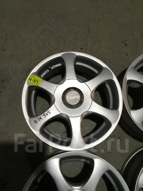 ����� �� ������ U-913. 5.5x14", 5x100, 5x114.3, ET38. ��� ����� �� ������������ ����