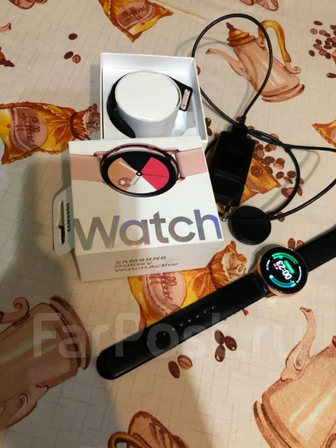 Samsung Galaxy Watch. NFC ����
