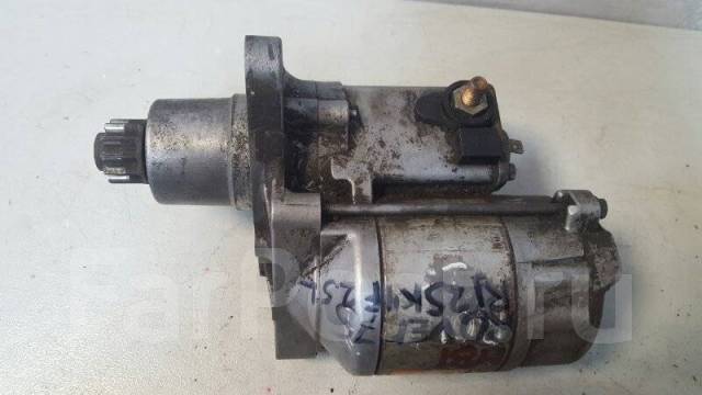 Фишка на генератор ровер 75. 25 75 2000. Непонятный подкрылок ровер 75. 7l0971225. 25 75 2000.