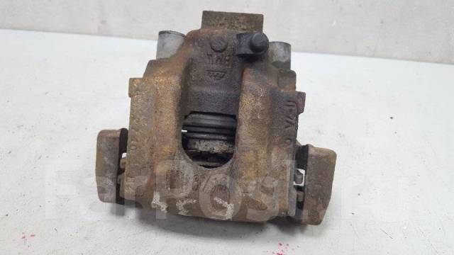 суппорт тормозной бмв. суппорт передний bmw f20. суппорта на бмв 3. суппорт тормозной передний правый bmw f15. бмв ф 10 цвет суппортов.