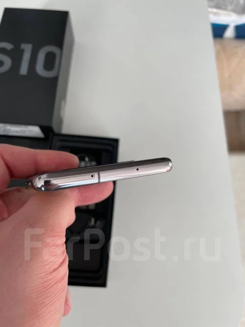 Samsung Galaxy S10. �/�, ������, 4G LTE ����