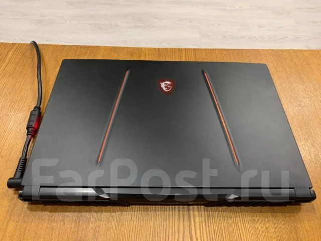 MSI GE75 Raider 9SF. 17.3", 2,6����, ��� 16 ��, ���� 1 500���, WiFi: 1, Bluetooth: 1, ����������� �� 3��. ����