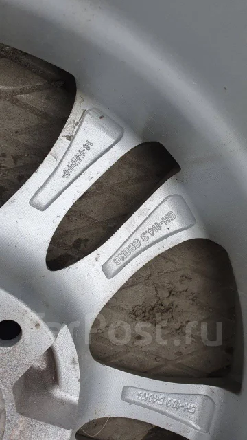 4 Racing. x16", 5x114.3 ����
