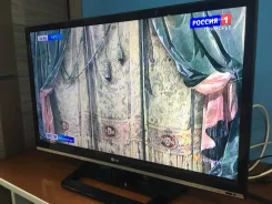 LG 32LS5600 ����