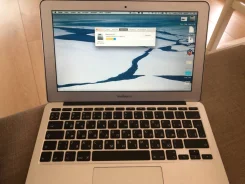 Apple MacBook Air 11 2011 Mid. ��� 4 ��, ���� 256���, WiFi, Bluetooth, ����������� �� 4��. ����