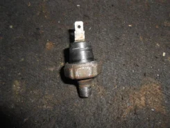 ������ �������� ����� Mazda Familia BF(85-87) �������� ��������� E5 [E5D318501] E5D318501 ����
