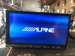 Alpine VIE-X08 ����