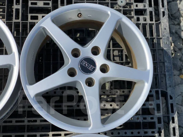 Advanti Desire. 7.0x16", 5x114.3, ET38 ����
