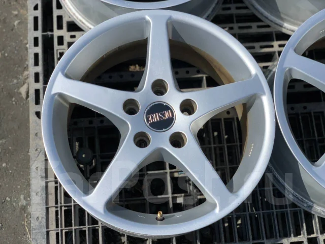 Advanti Desire. 7.0x16", 5x114.3, ET38 ����