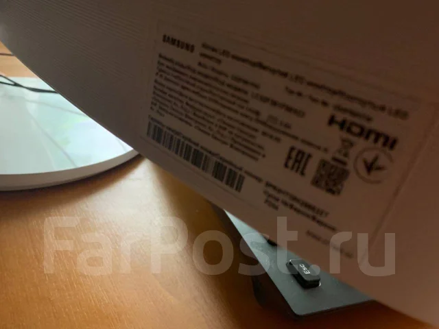 Samsung. 32" ����