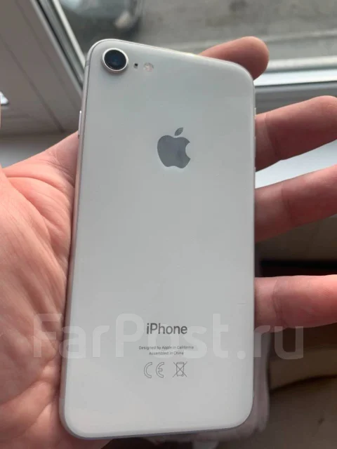 Apple iPhone 8. �/�, �����������, 4G LTE, NFC ����