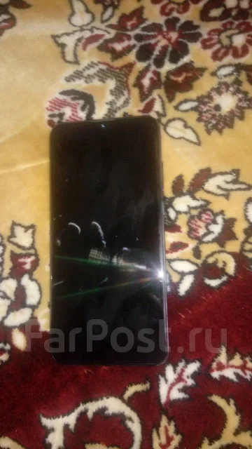 Honor 10i. �����, ������ ����
