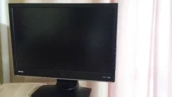 BenQ. 19" ����