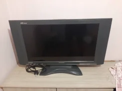 Erisson. LCD (��) ����