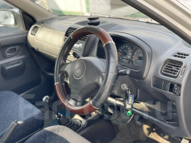 Suzuki Swift. ��������, ��������, 1.3, ������ ����