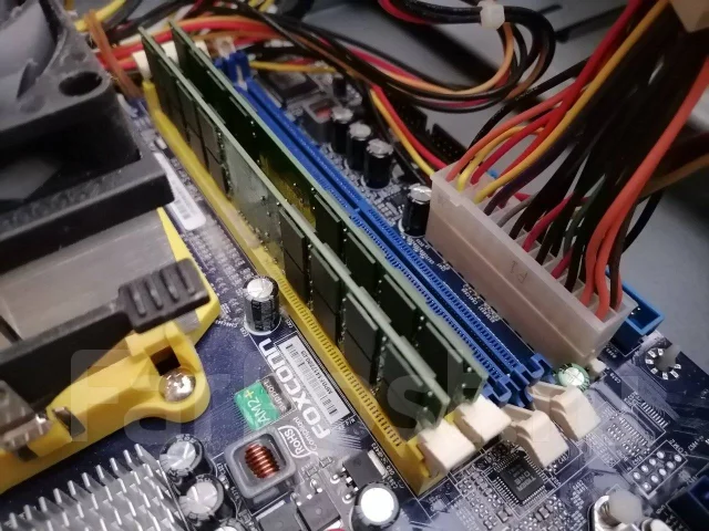 Socket AM2+ ����