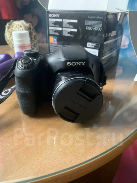 Sony Cyber-shot DSC-H200. 20 � ����� ��, ���: 14� � ����� ����