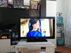 Sony KLV-32BX300. LCD (��) ����
