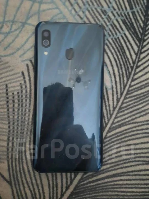 Samsung Galaxy A30. �/� ����