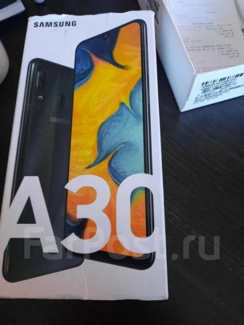 Samsung Galaxy A30. �/� ����