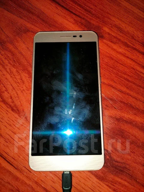 ZTE Blade A910. �/�, �������, 3G, 4G LTE, Dual-SIM ����