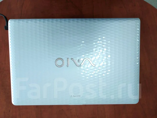 Sony VAIO PCG-71812V. ��� 4 ��, ���� 320���, WiFi: 1, Bluetooth: 1 ����
