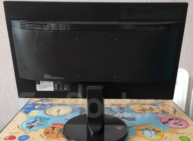Packard Bell. 20" ����