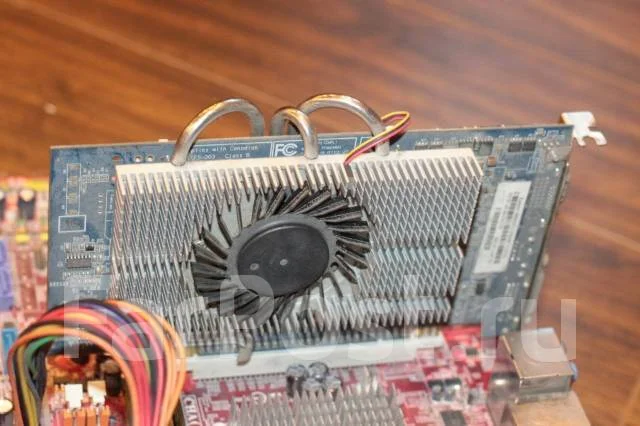 Radeon X800 GTO ����