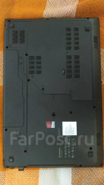 Lenovo G780. 17", 2,9����, ��� 8 ��, ���� 1 000���, WiFi: 1, Bluetooth: 1 ����